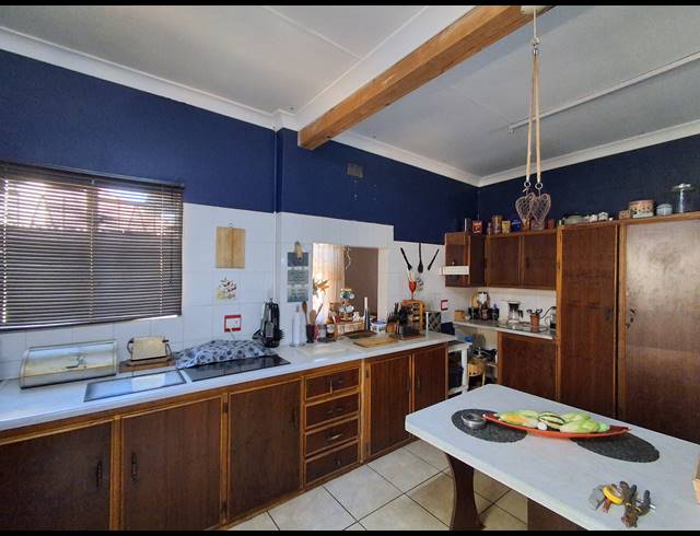 3 BEDROOM FREESTANDING FOR SALE IN STILFONTEIN EXT 4
